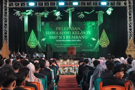 Acara pelepasan 248 siswa siswi SMPN 1