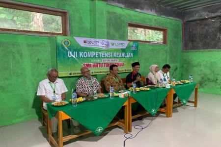 SMK MUTU TUNJUNGMULI MELAKSANAKAN 