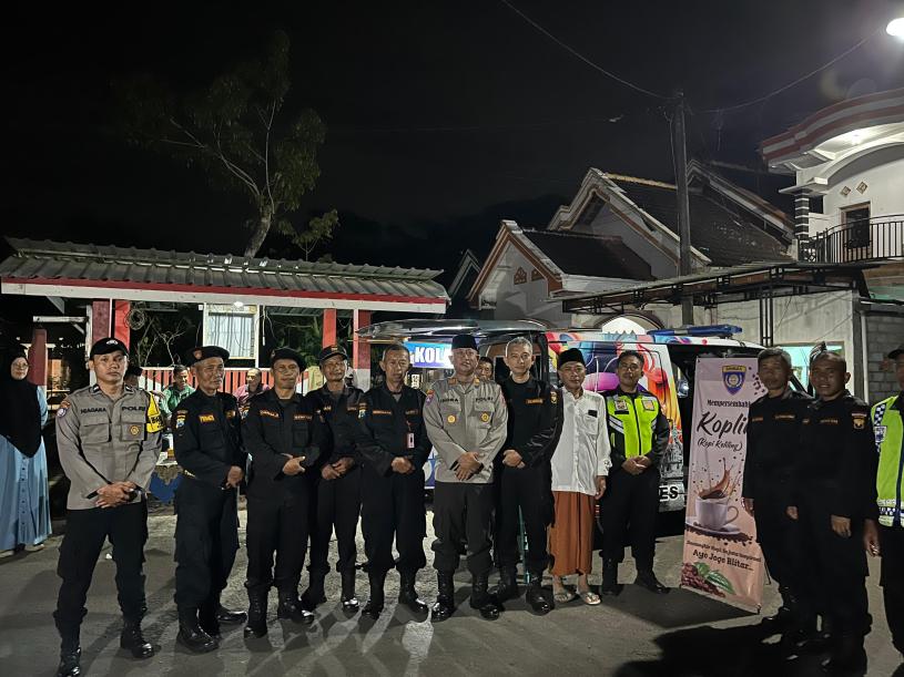 Patroli Polres Blitar Melalui Program Kopling Wujudkan Kedekatan Polisi dan Masyarakat untuk Harkamt