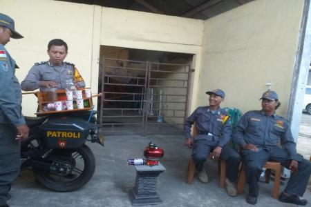 Dengan Kopling Polisi Ajak War