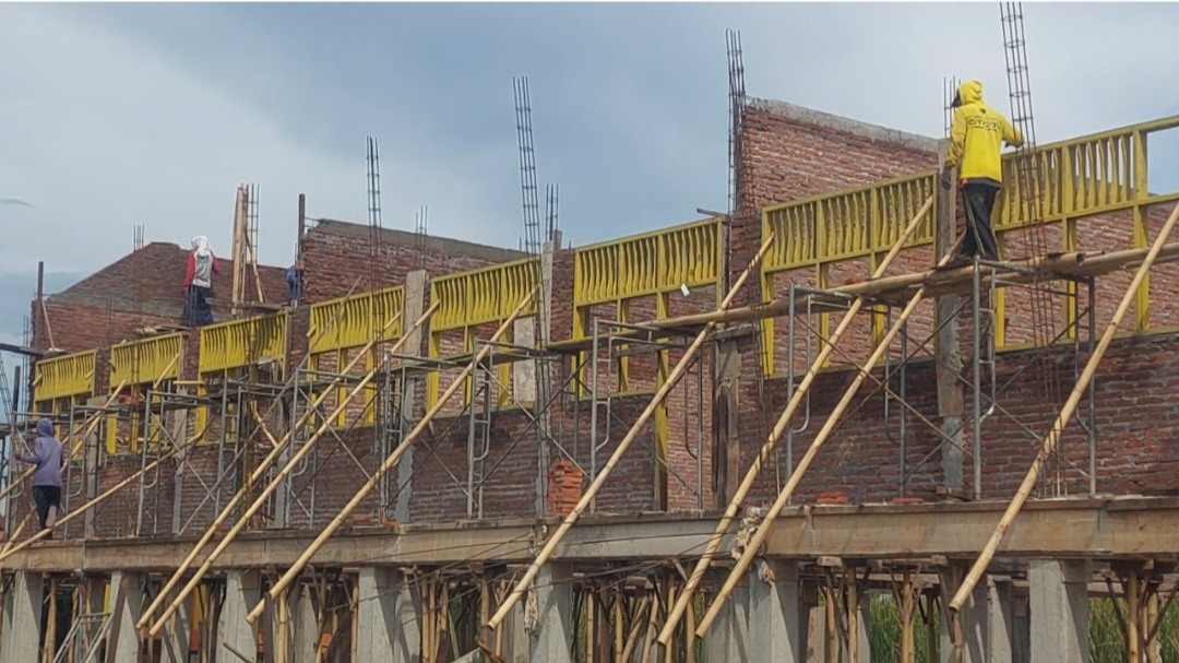 Pembangunan Gedung SD N Sidorejo 1 Sayung Demak Terkesan Siluman 