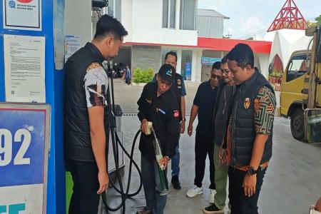 Polisi Bersama Pemkab Ponorogo Sidak Sejumlah SPBU Cek BBM Pertalite